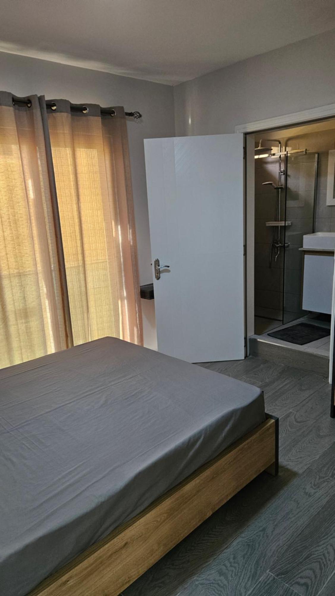 Apartment Cozy & Fully Equipped Apartment, 2mins Walk To *